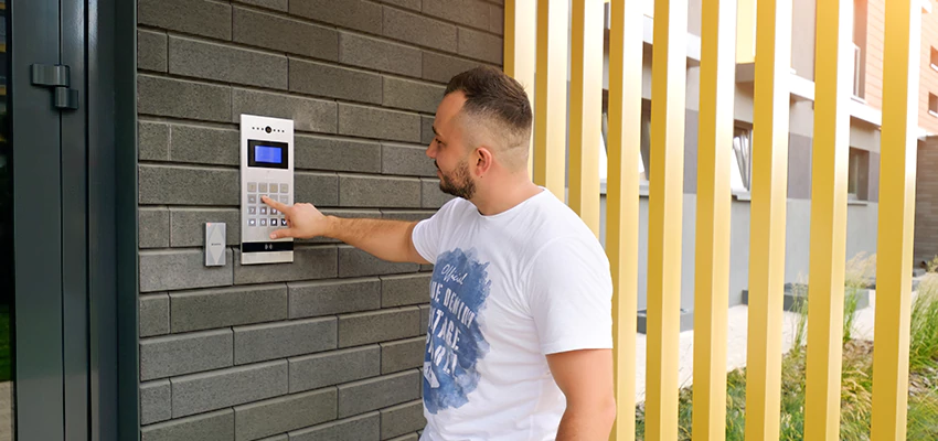 Locksmith Company For Smart Lock System Installation in Lynwood, California